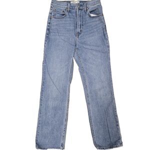 Abercrombie & Fitch Ankle Straight Ultra High Rise Womens Size 26/2 Med Wash